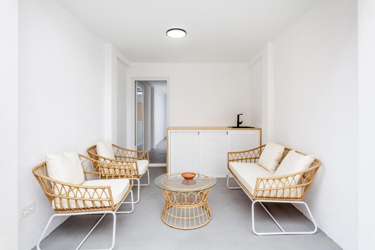 Three Floor House With Terrace Valência Exterior foto